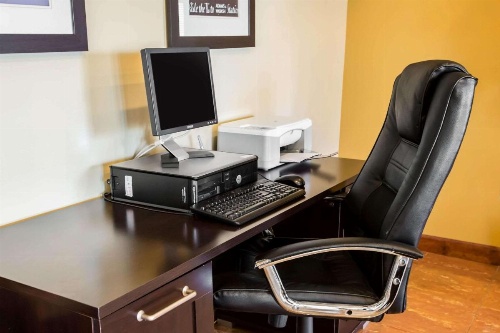 Comfort Inn Crystal Lake image 14